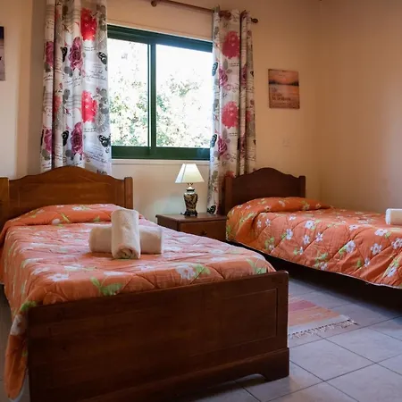 Adonis Villa Coral Bay Extérieur photo
