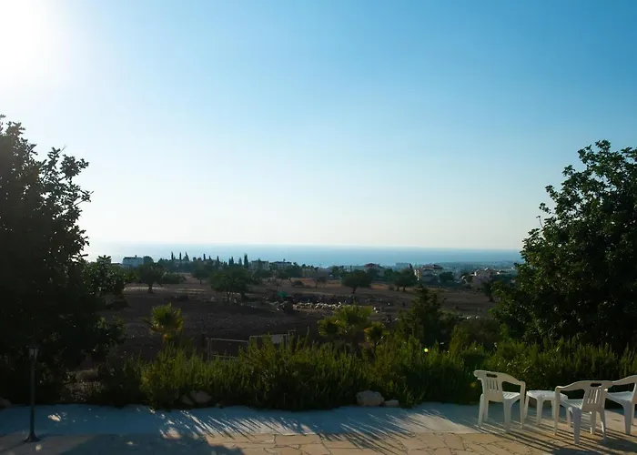 Adonis Villa