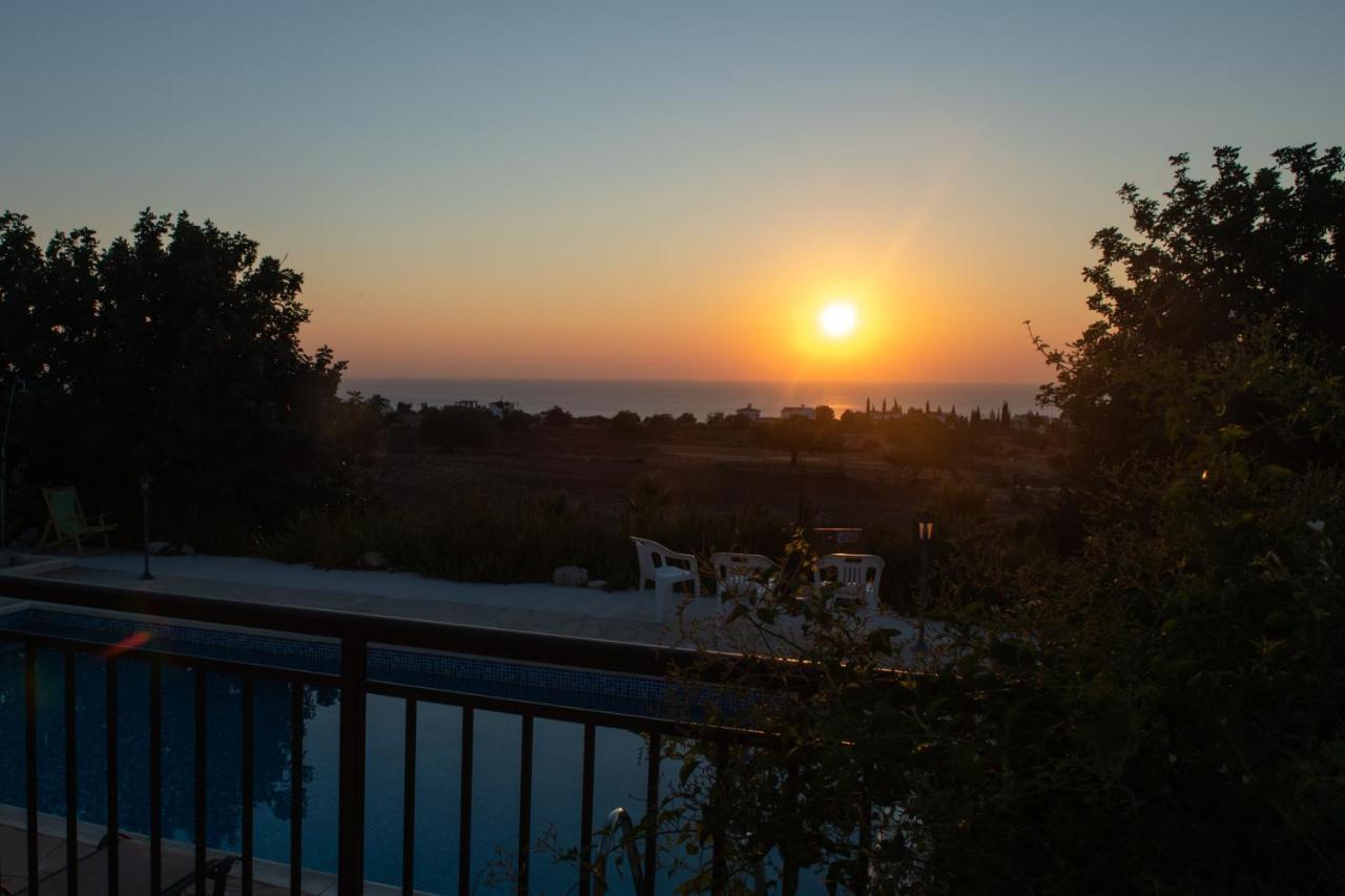 Villa Adonis *